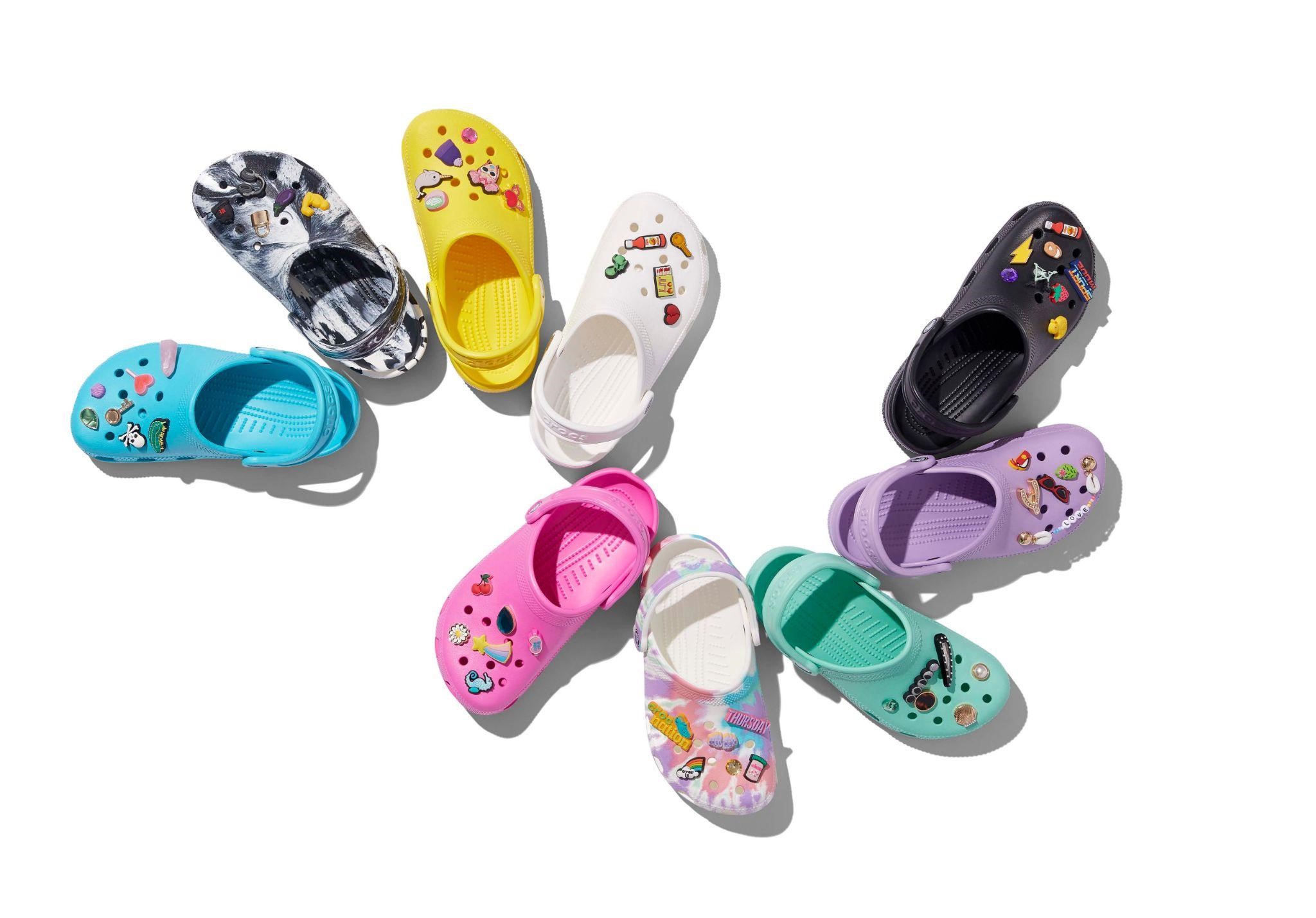 Crocs is excited to partner with social media creative Sheila Ajjie to spread the message of Come As You Are in Kenya. 